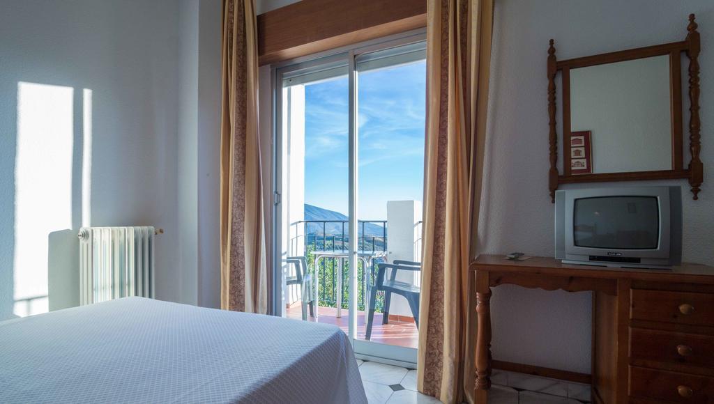 Hotel Andalucia Lanjarón Extérieur photo